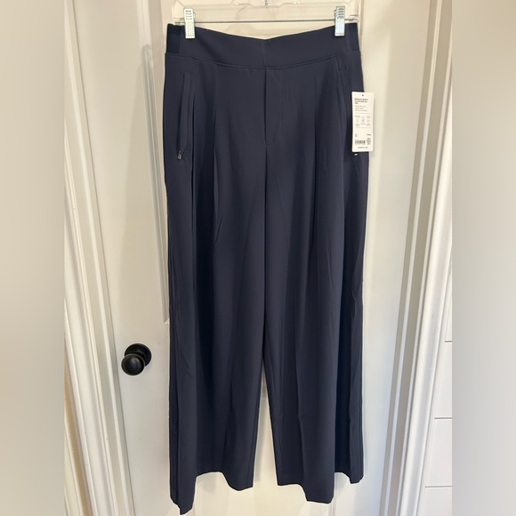 Athleta Brooklyn Heights Pleated Wide Leg Pant 8 Navy Blue - Picture 4 of 11